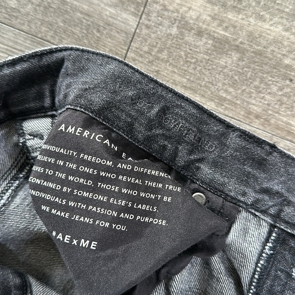 AE 90’s boyfriend jeans (long) - Picture 4 of 6